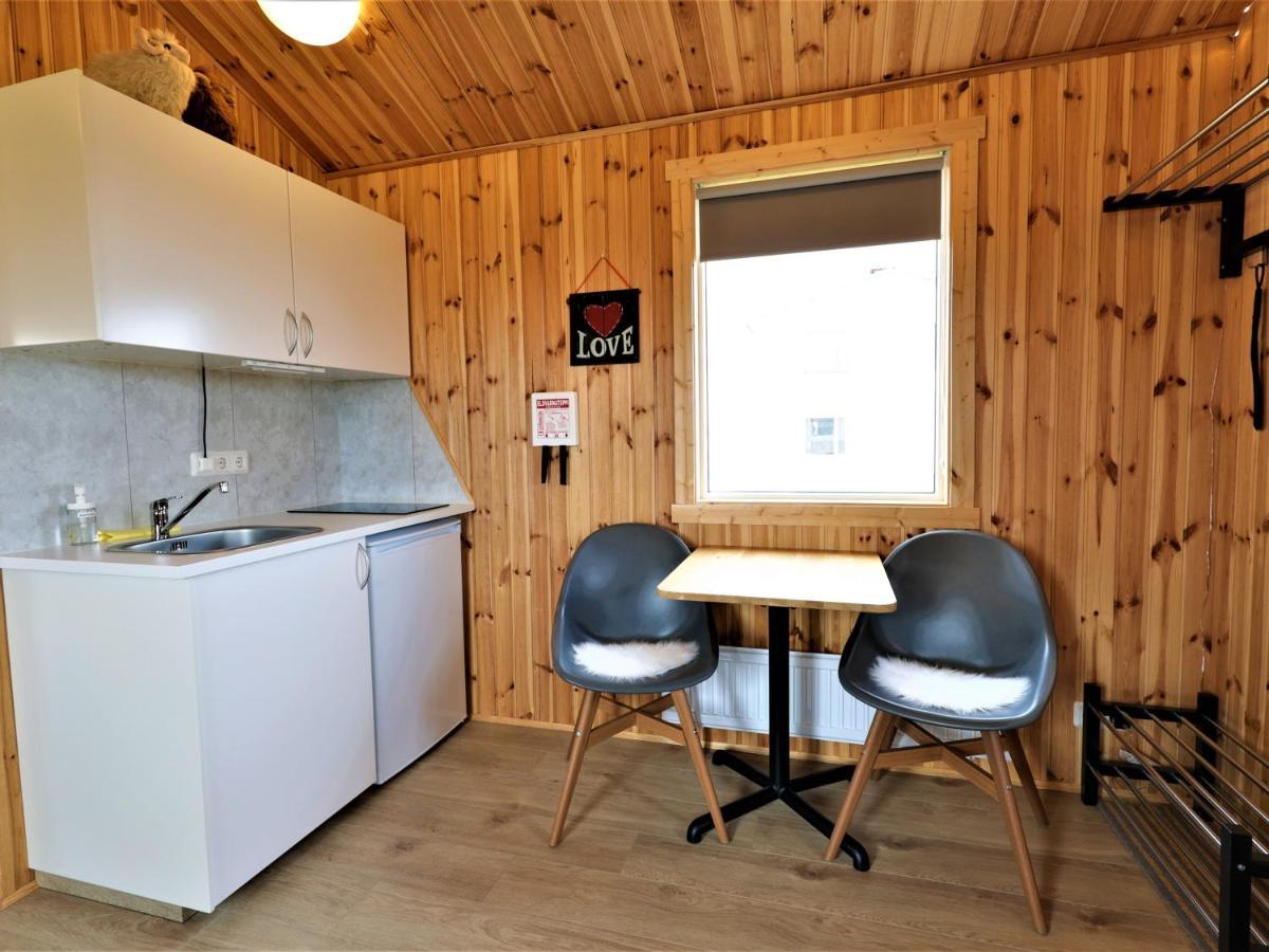 Skarth Guesthouse Saudarkrokur Eksteriør billede